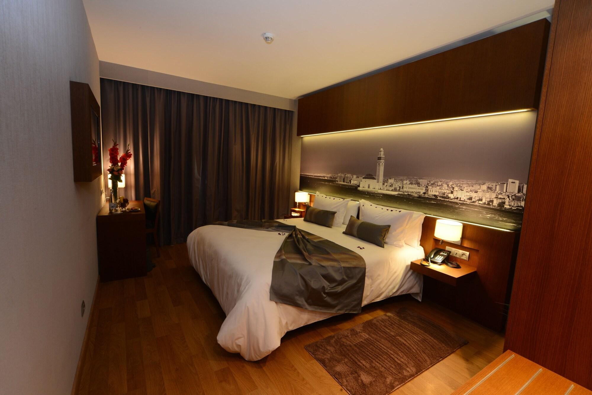 Golden Star Hotel 4*