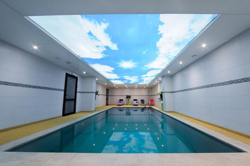 Hotel Golden Star